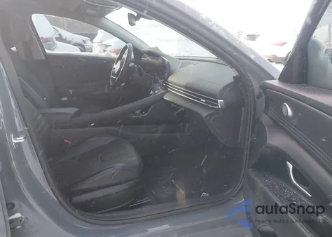 2022 Hyundai Elantra Limited z USA, uszkodzony, nr VIN KMHLP4AG7NU348529